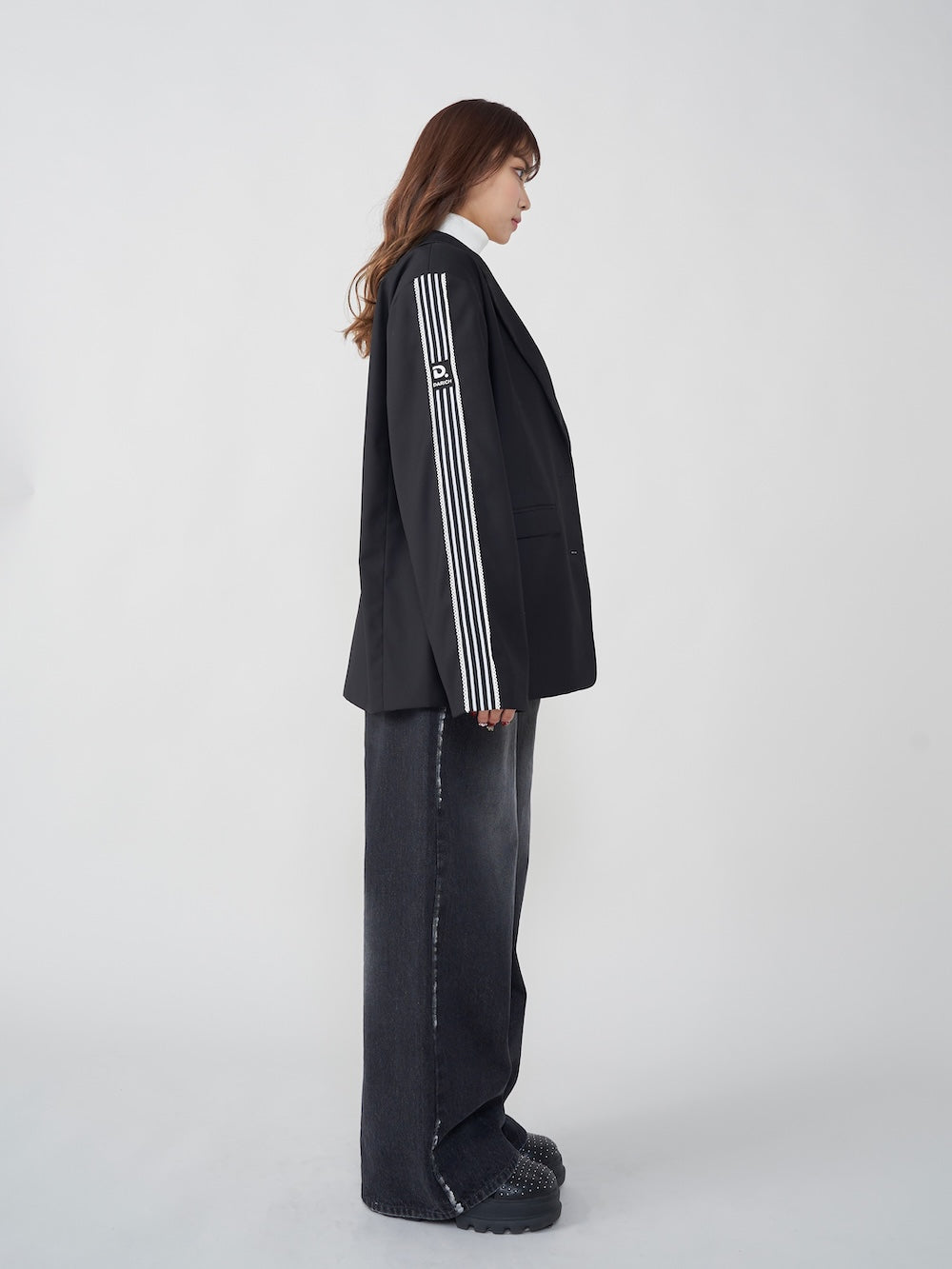 モデル:163cm(着用サイズ:FREE 着用カラー:BLK)