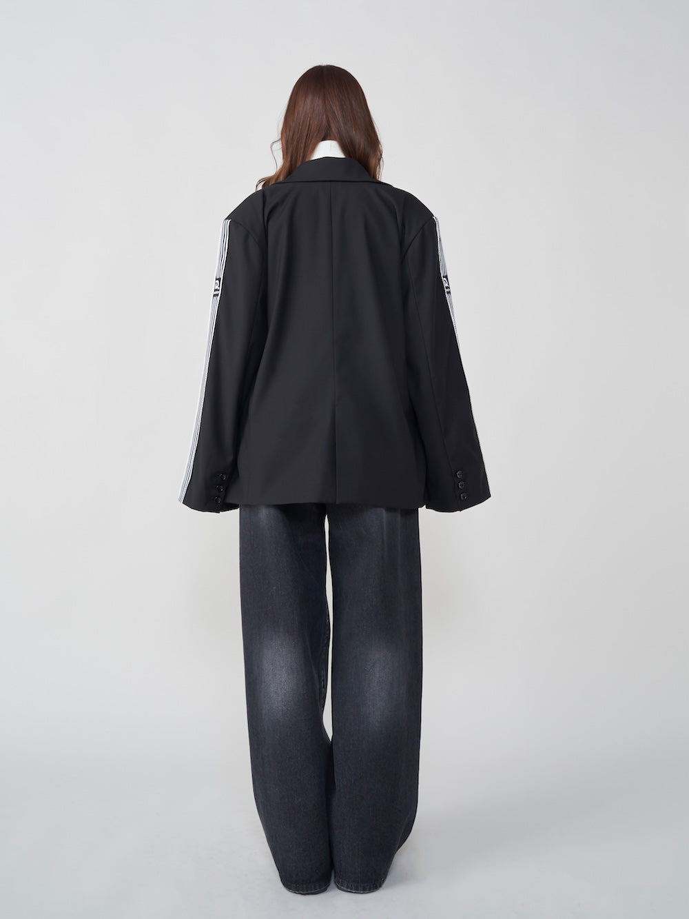 モデル:163cm(着用サイズ:FREE 着用カラー:BLK)