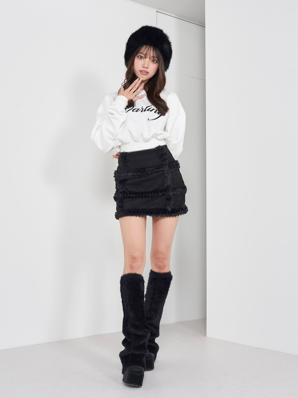 モデル:163cm(着用サイズ:S 着用カラー:BLK)