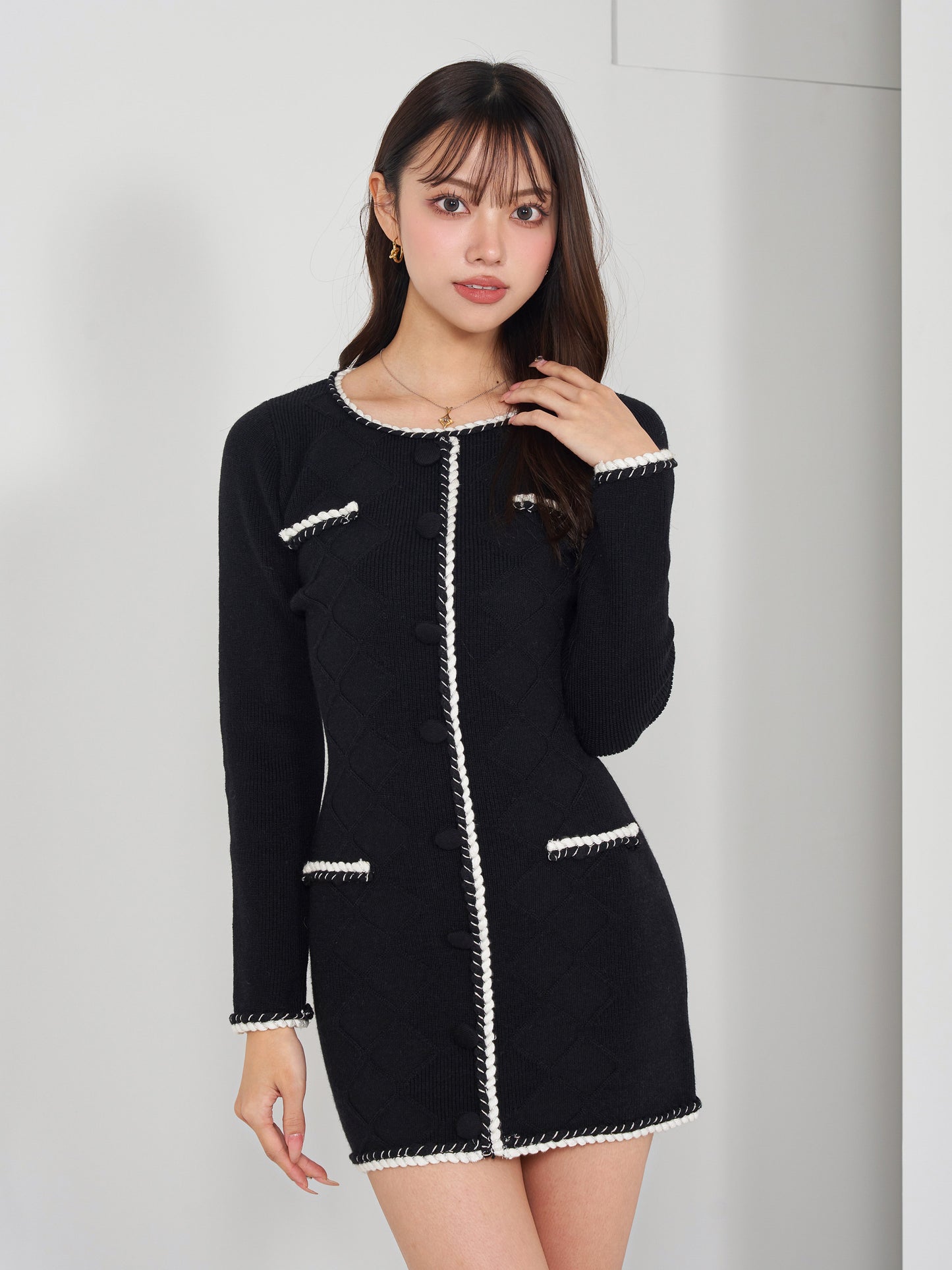 モデル:163cm(着用サイズ:FREE 着用カラー:BLK)