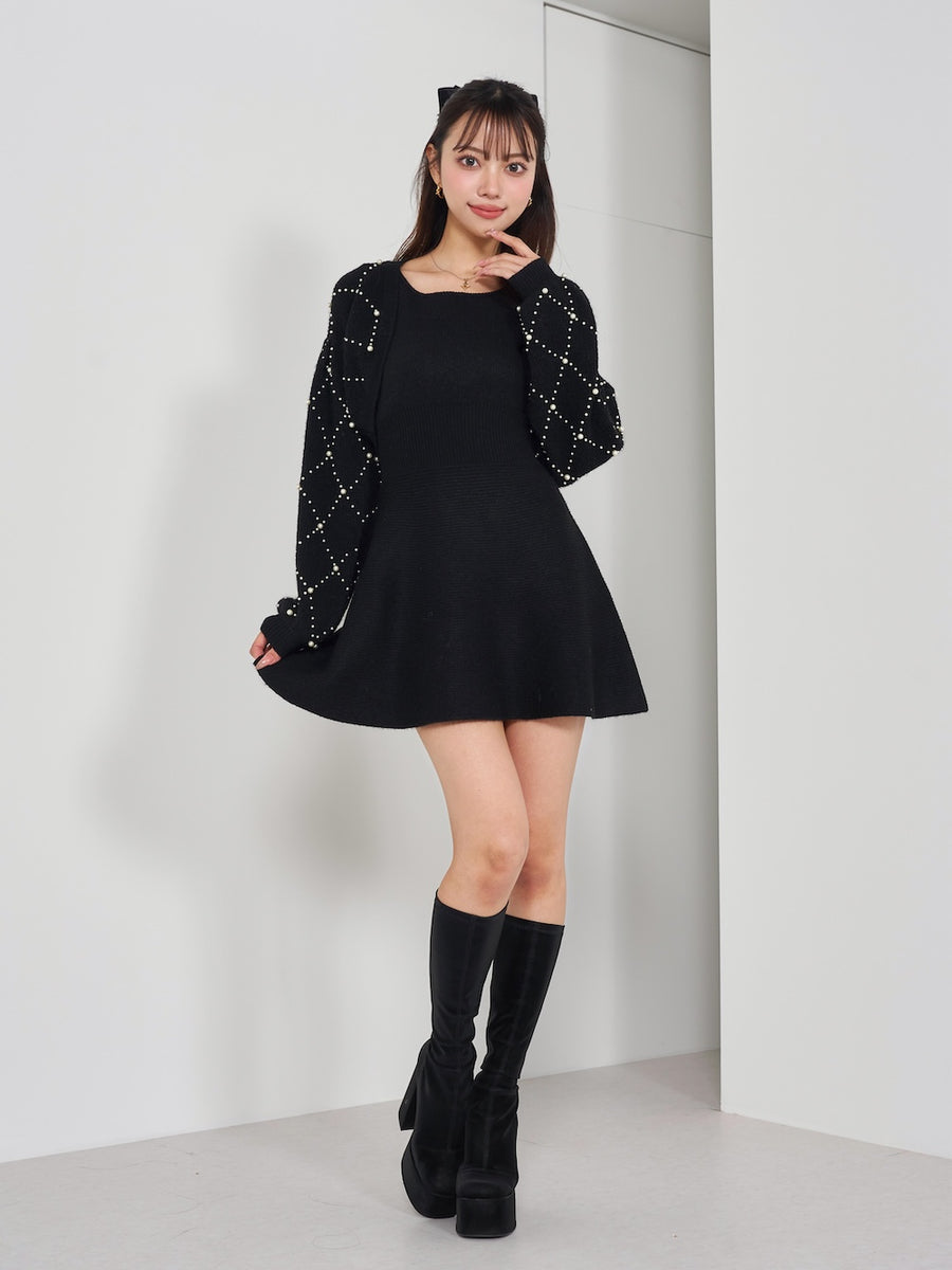 モデル:163cm(着用サイズ:FREE 着用カラー:BLK)