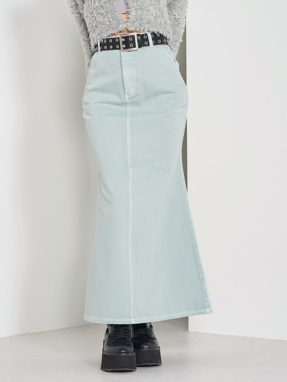 モデル:163cm(着用サイズ:S 着用カラー:MNT)
