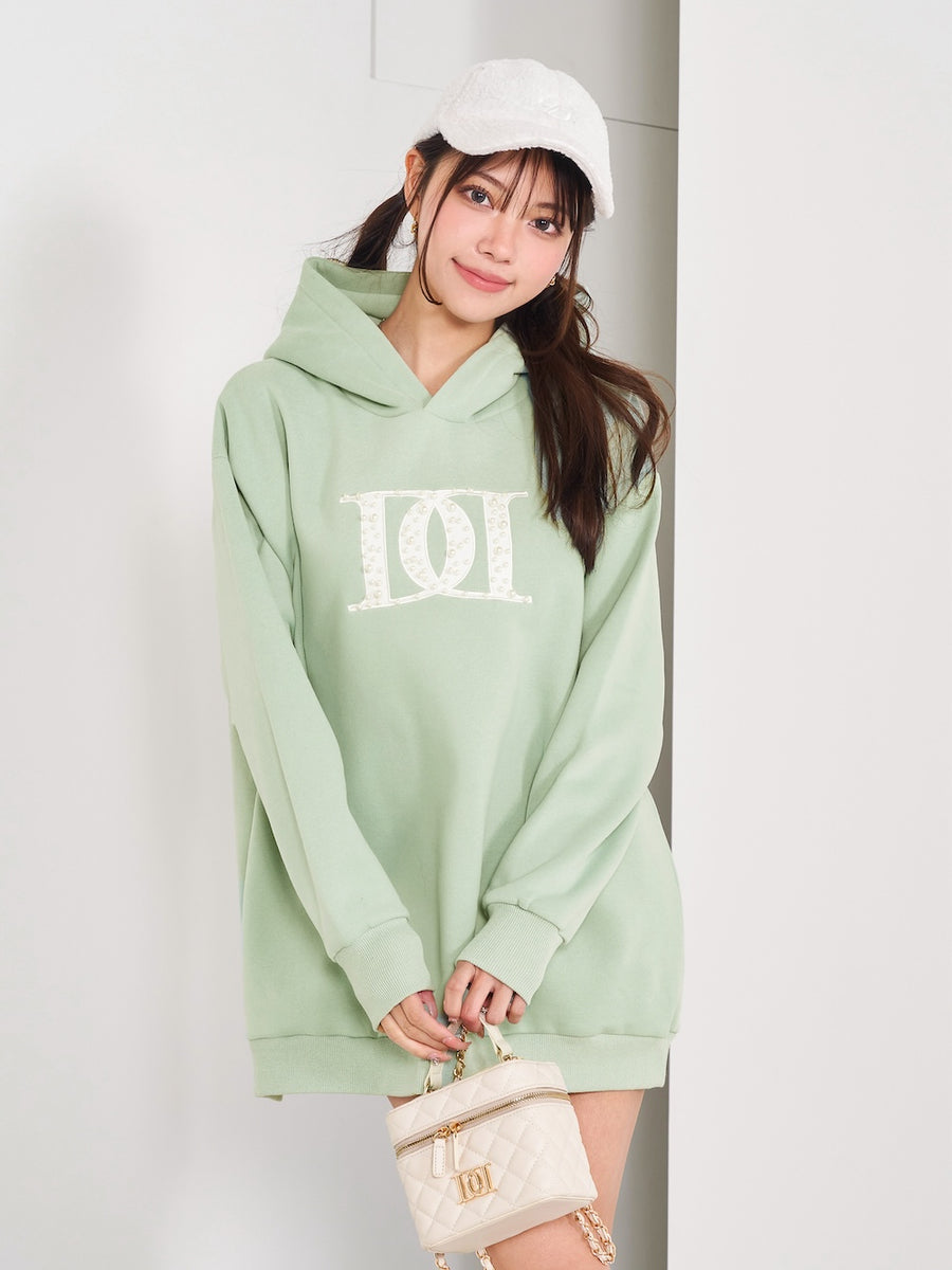 モデル:163cm(着用サイズ:FREE 着用カラー:MNT)