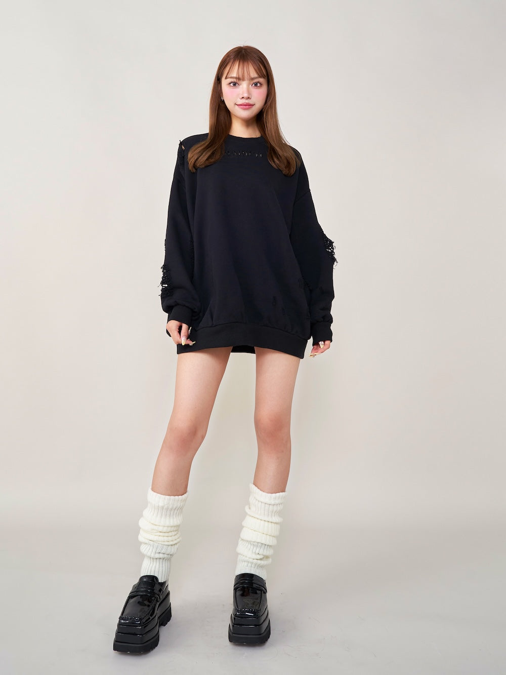 モデル:163cm(着用サイズ:FREE 着用カラー:BLK)