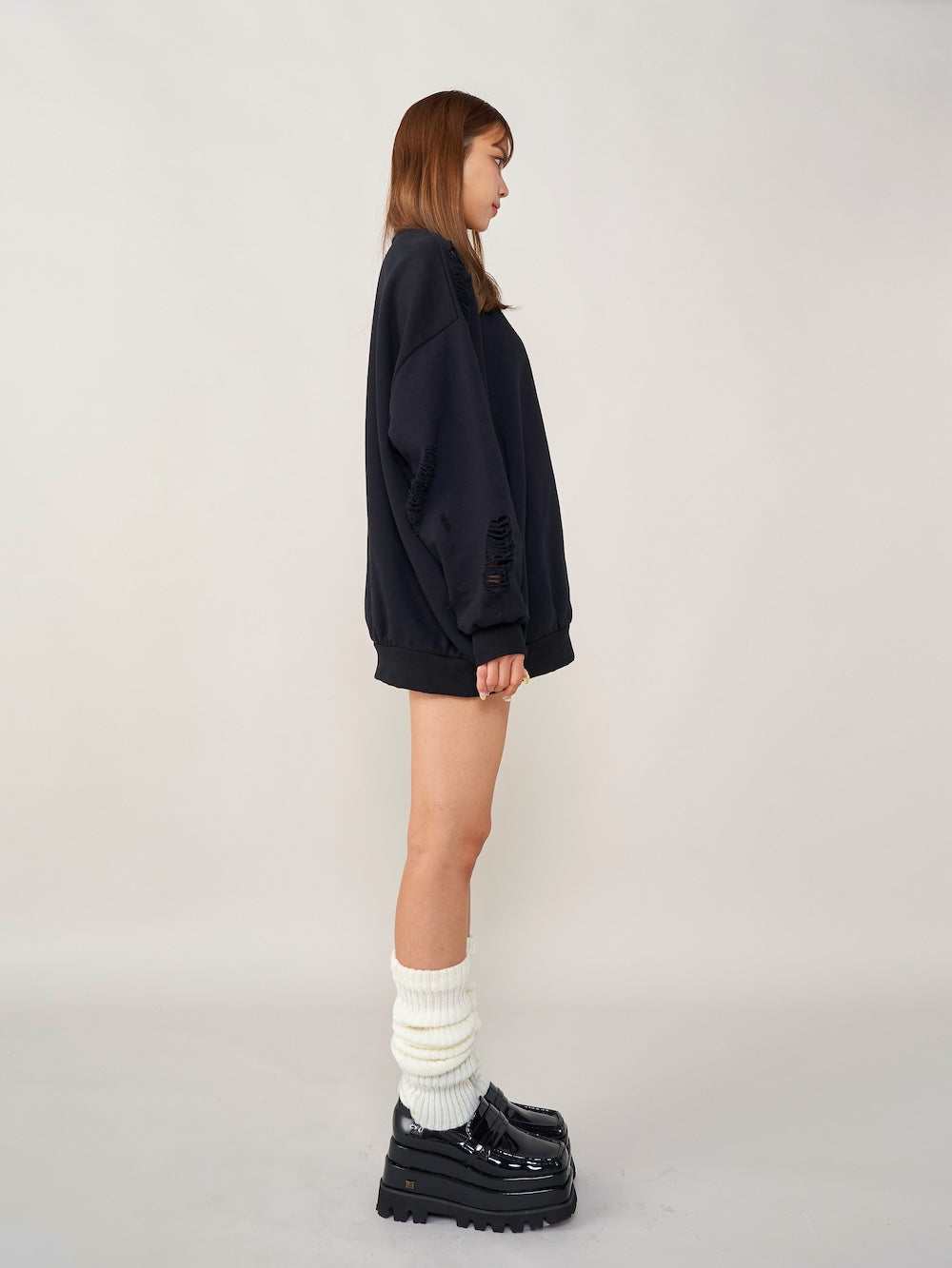 モデル:163cm(着用サイズ:FREE 着用カラー:BLK)