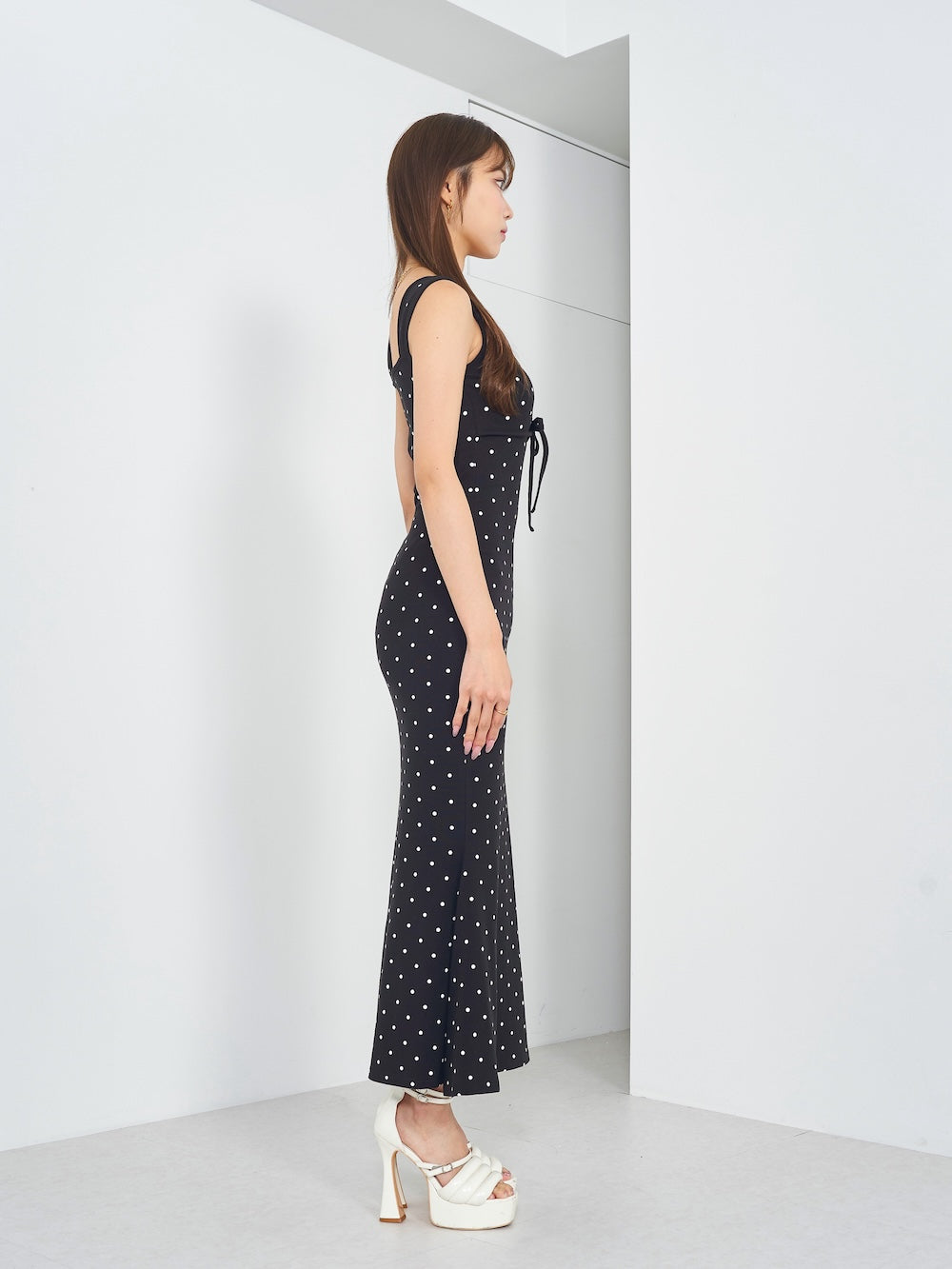 モデル:163cm(着用サイズ:FREE 着用カラー:DOT)