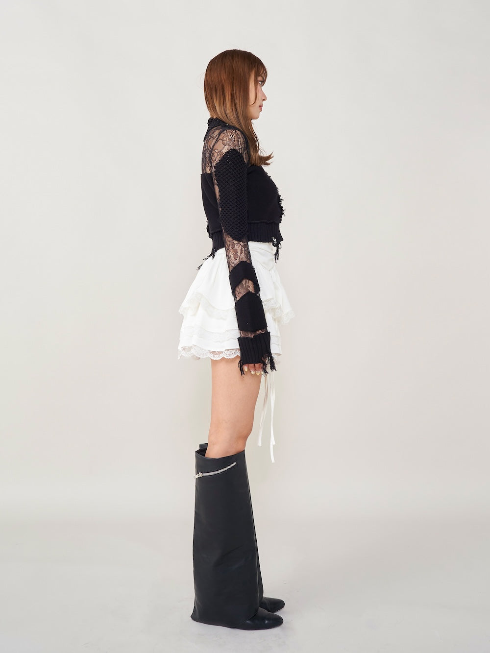 モデル:163cm(着用サイズ:FREE 着用カラー:BLK)