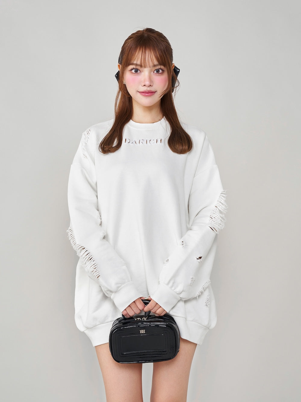 モデル:163cm(着用サイズ:FREE 着用カラー:WHT)