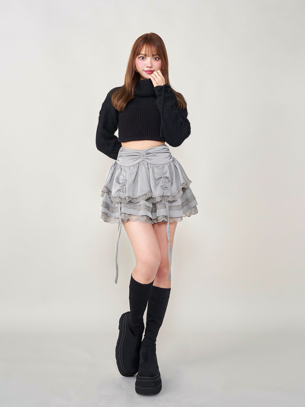 モデル:163cm(着用サイズ:FREE 着用カラー:GRY)
