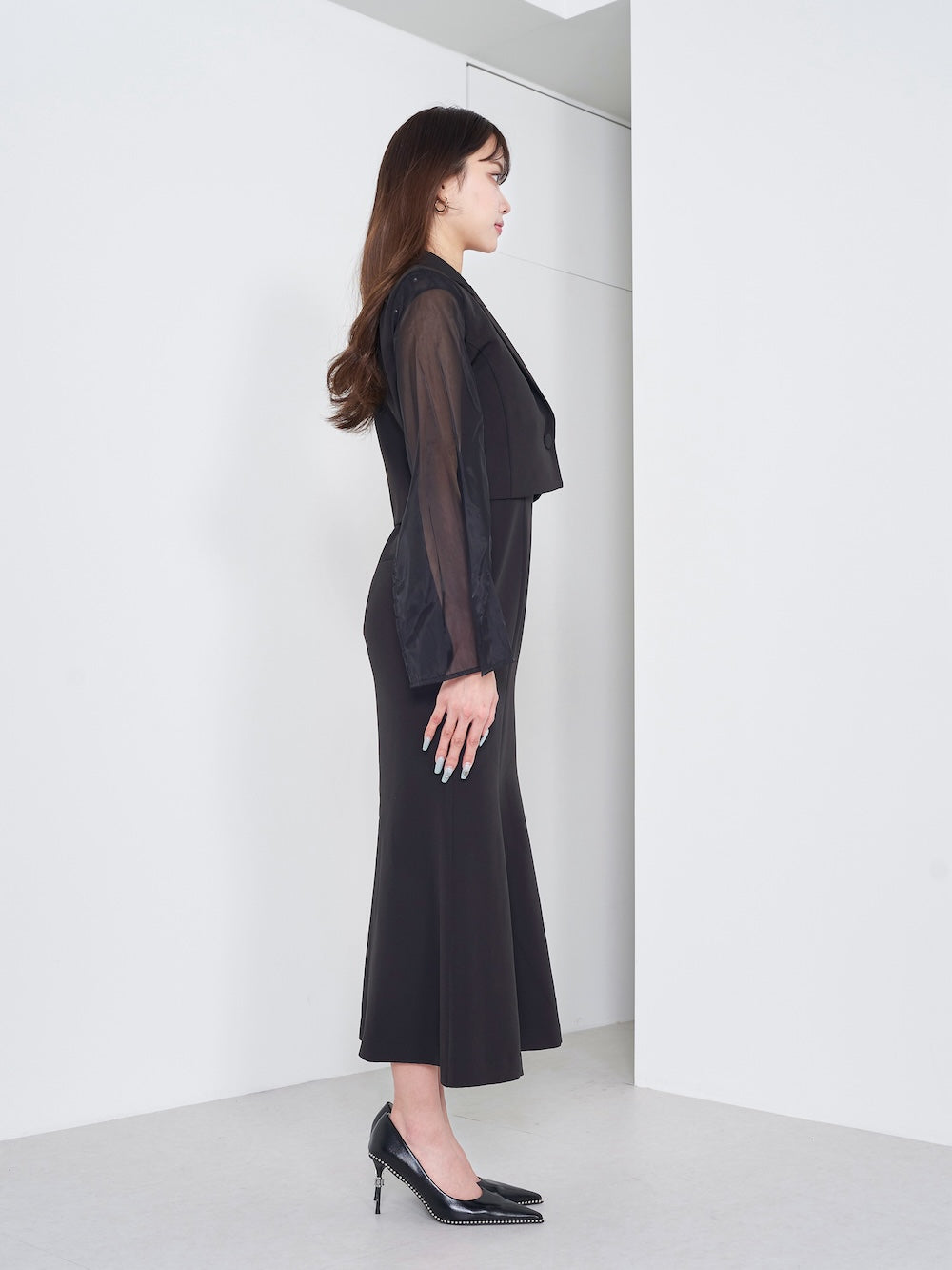 モデル:163cm(着用サイズ:FREE 着用カラー:BLK)