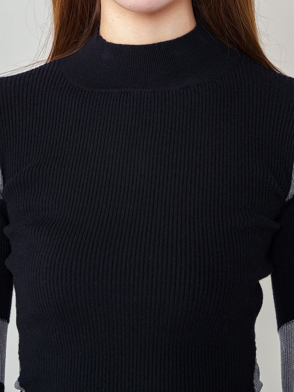 モデル:163cm(着用サイズ:FREE 着用カラー:BLK)