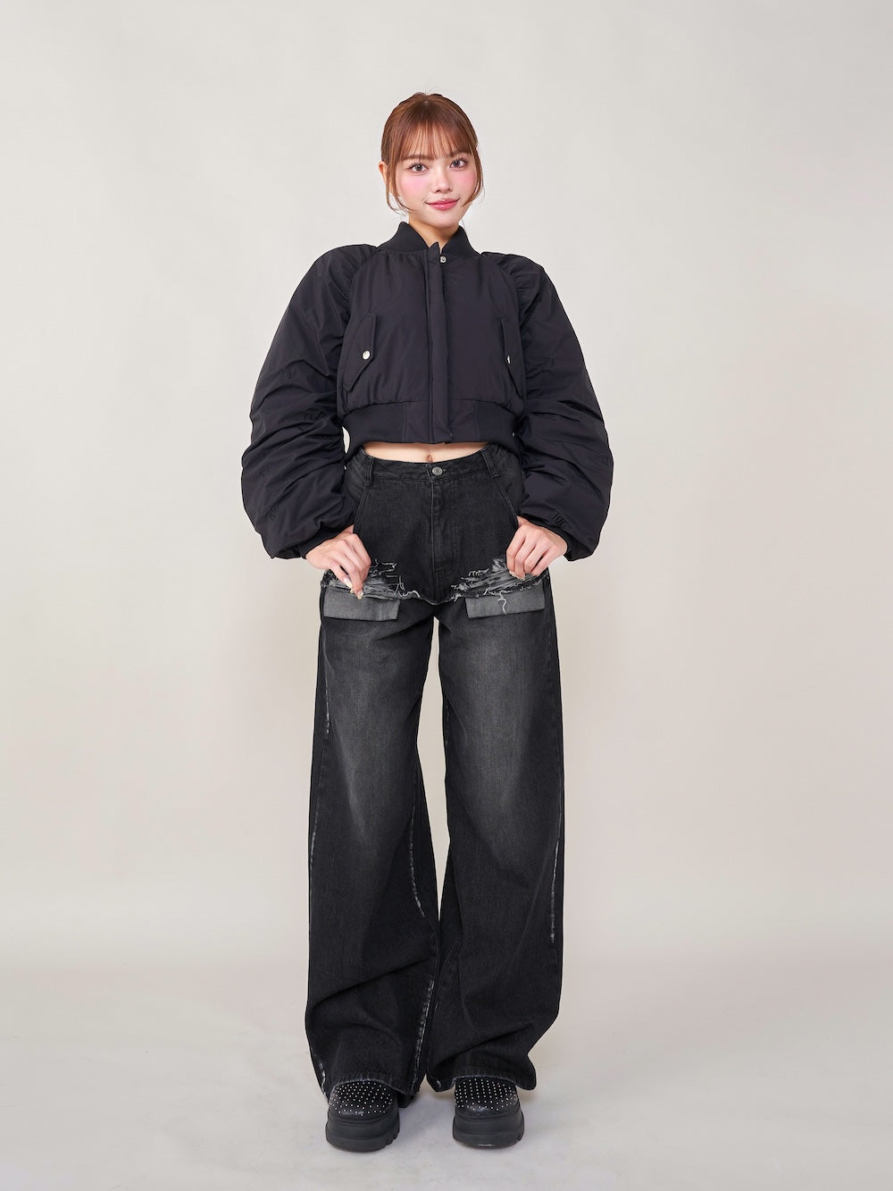 モデル:163cm(着用サイズ:M 着用カラー:BLK)