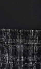 モデル:163cm(着用サイズ:FREE 着用カラー:BLK)