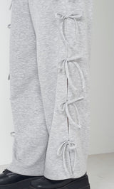 モデル:163cm(着用サイズ:FREE 着用カラー:GRY)