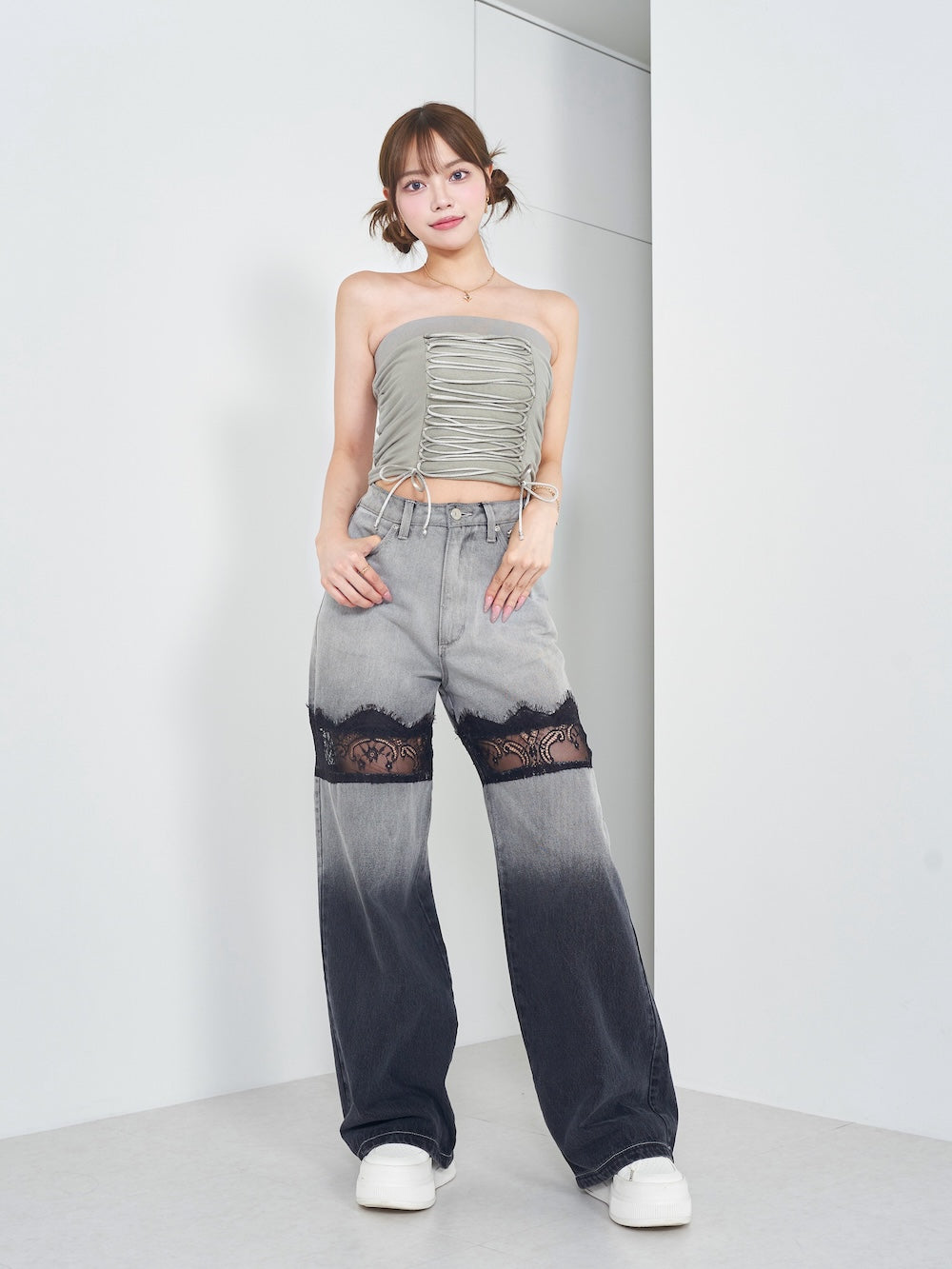 モデル:163cm(着用サイズ:FREE 着用カラー:GRY)
