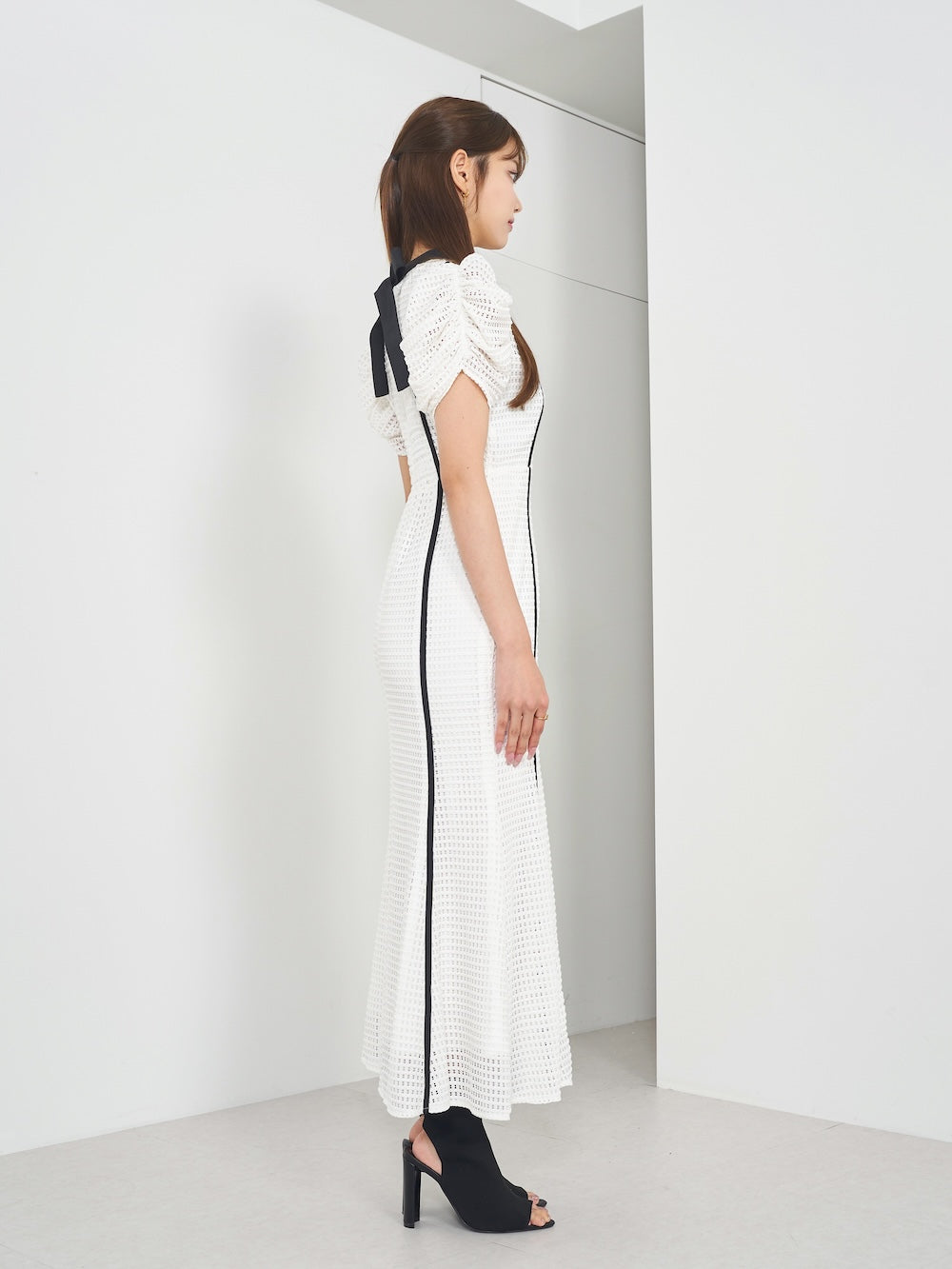 モデル:163cm(着用サイズ:FREE 着用カラー:WHT)