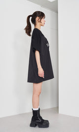 モデル:163cm(着用サイズ:FREE 着用カラー:BLK)