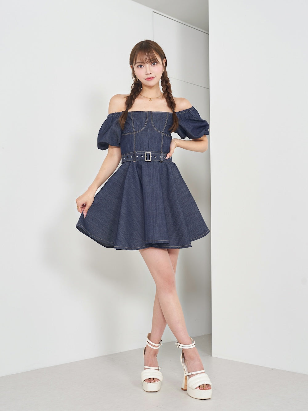 モデル:163cm(着用サイズ:FREE 着用カラー:IND)