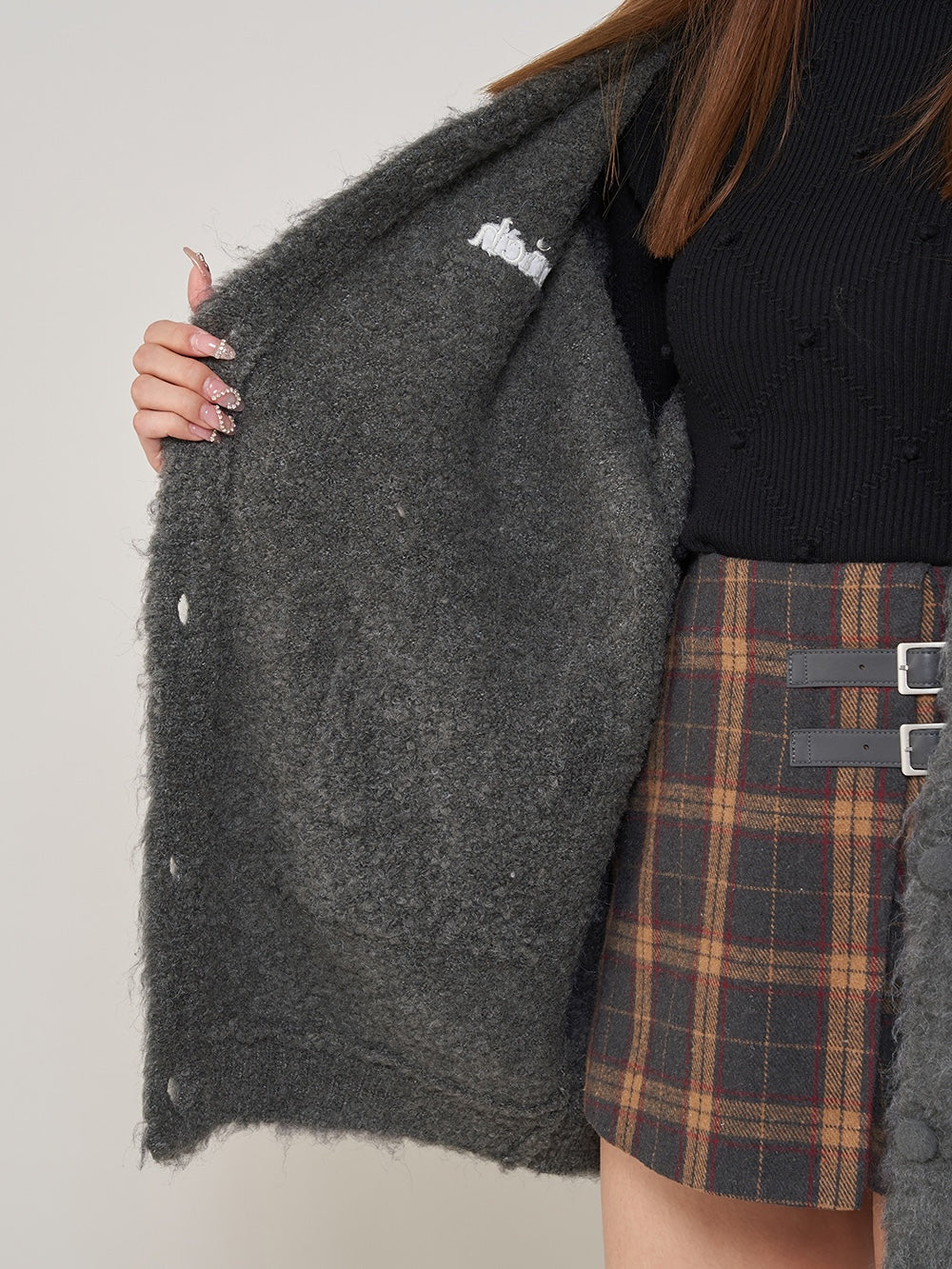 モデル:163cm(着用サイズ:FREE 着用カラー:GRY)