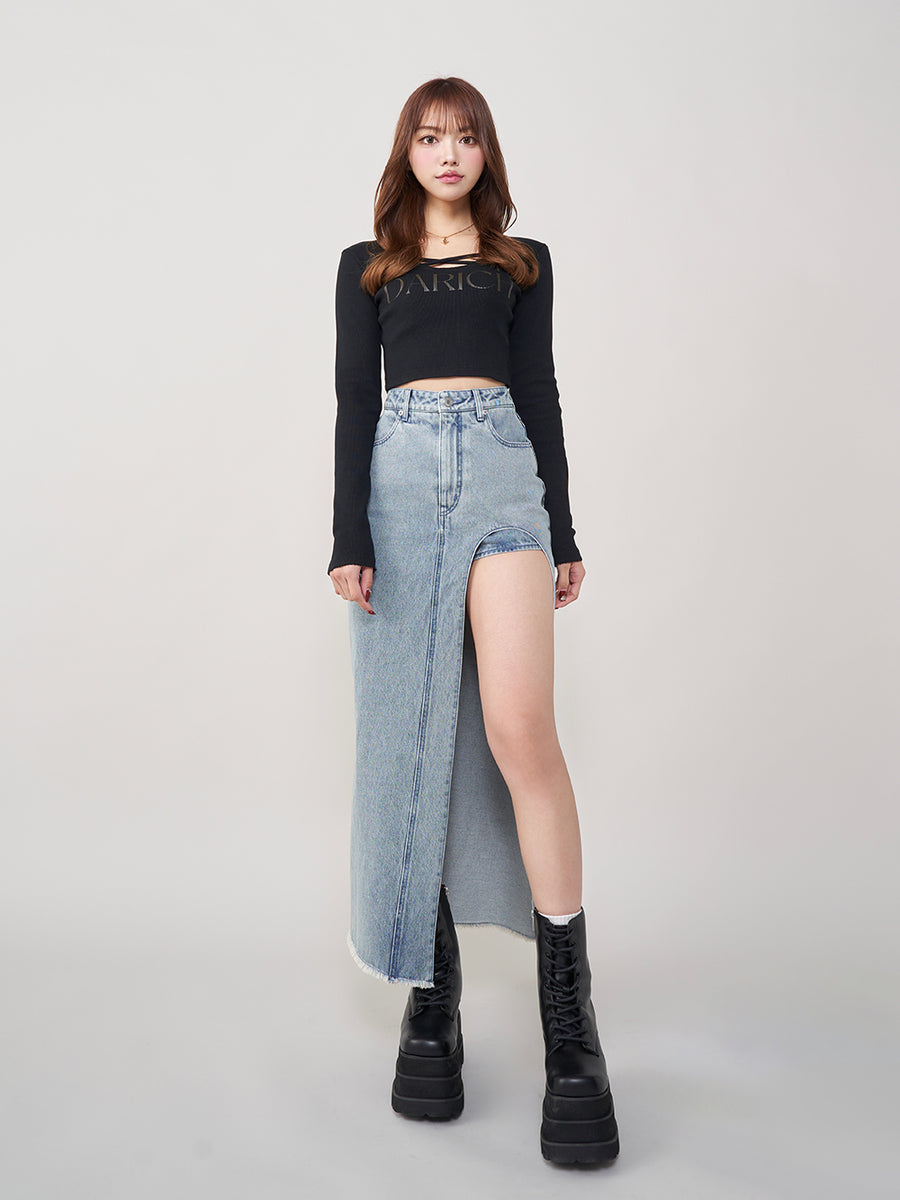 モデル:163cm(着用サイズ:FREE 着用カラー:BLK)