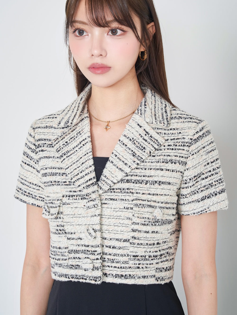 モデル:163cm(着用サイズ:FREE 着用カラー:WHT)