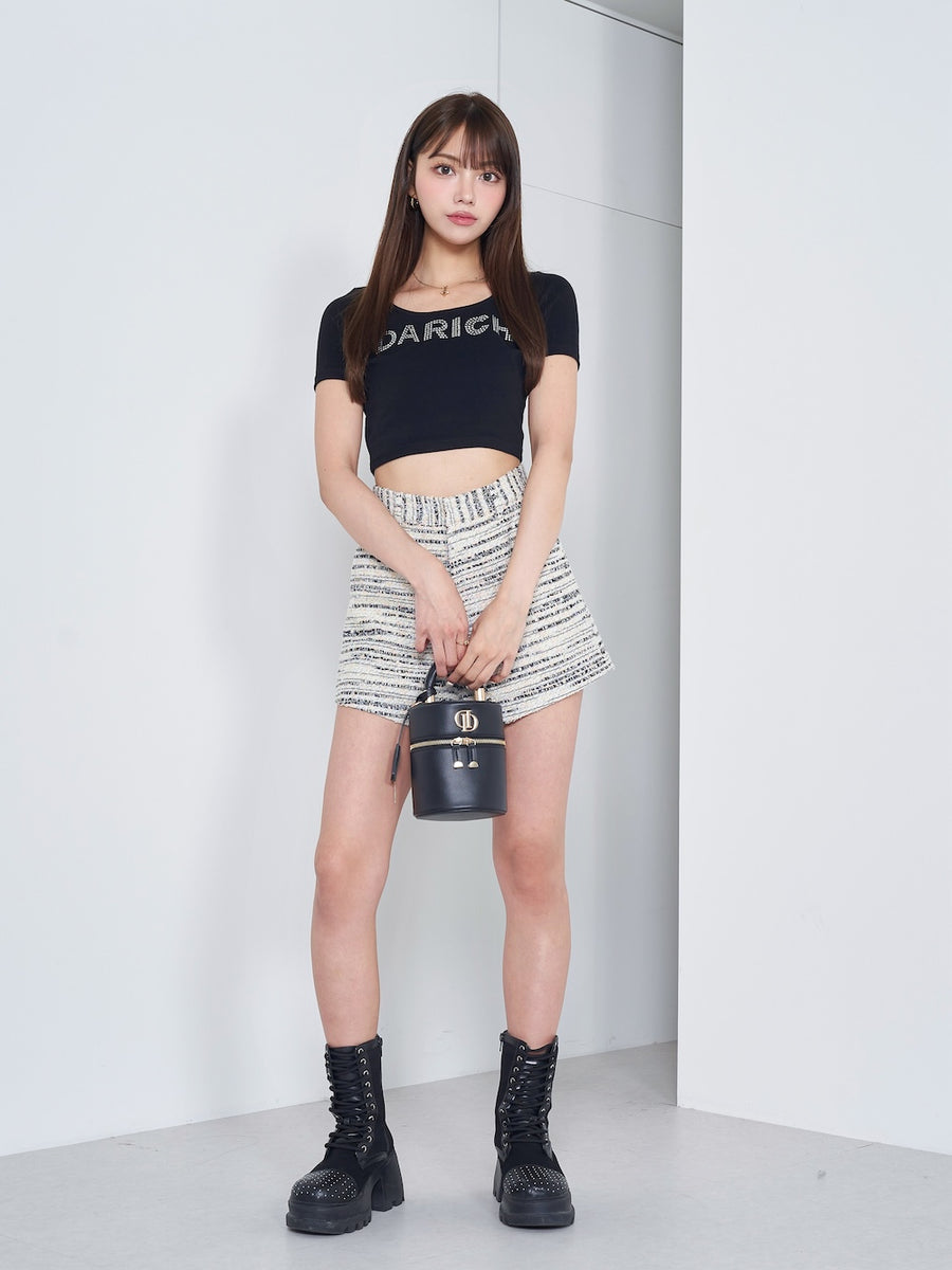 モデル:163cm(着用サイズ:FREE 着用カラー:BLK)