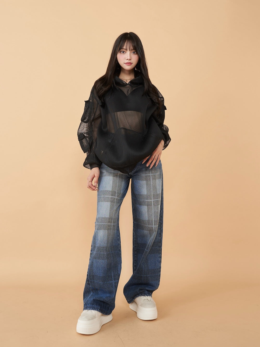 モデル:163cm(着用サイズ:FREE 着用カラー:BLK)