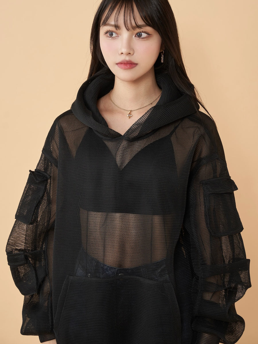 モデル:163cm(着用サイズ:FREE 着用カラー:BLK)