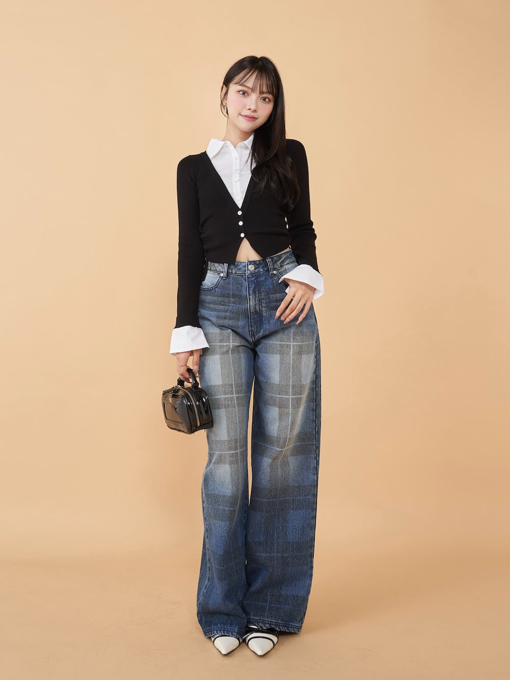 モデル:163cm(着用サイズ:FREE 着用カラー:BLK)