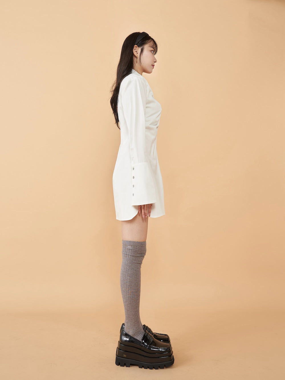 モデル:163cm(着用サイズ:FREE 着用カラー:WHT)