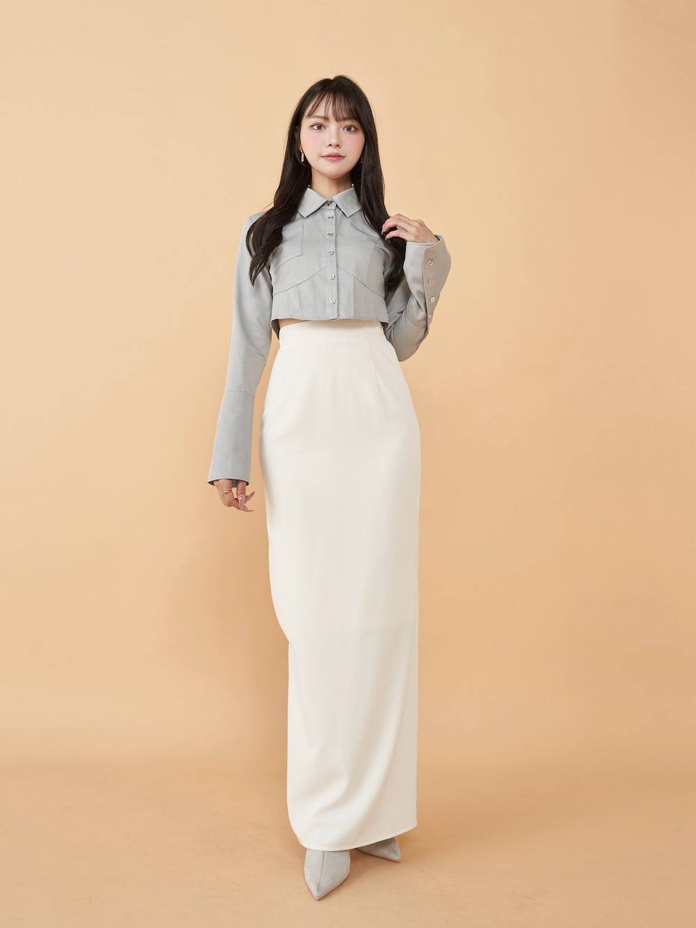 モデル:163cm(着用サイズ:FREE 着用カラー:GRY)