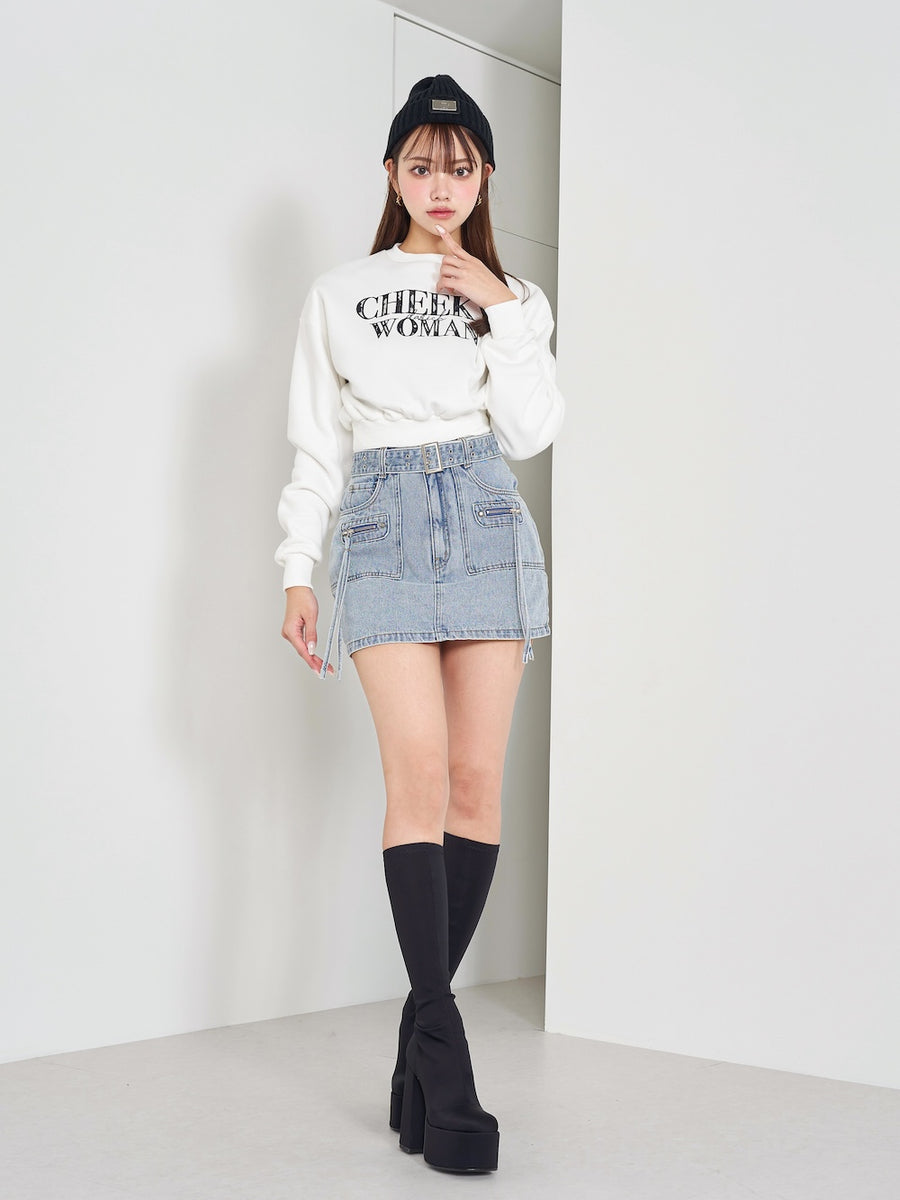 モデル:163cm(着用サイズ:S 着用カラー:I-BLU)
