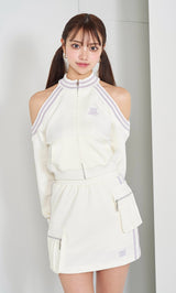モデル:163cm(着用サイズ:FREE 着用カラー:WHT)