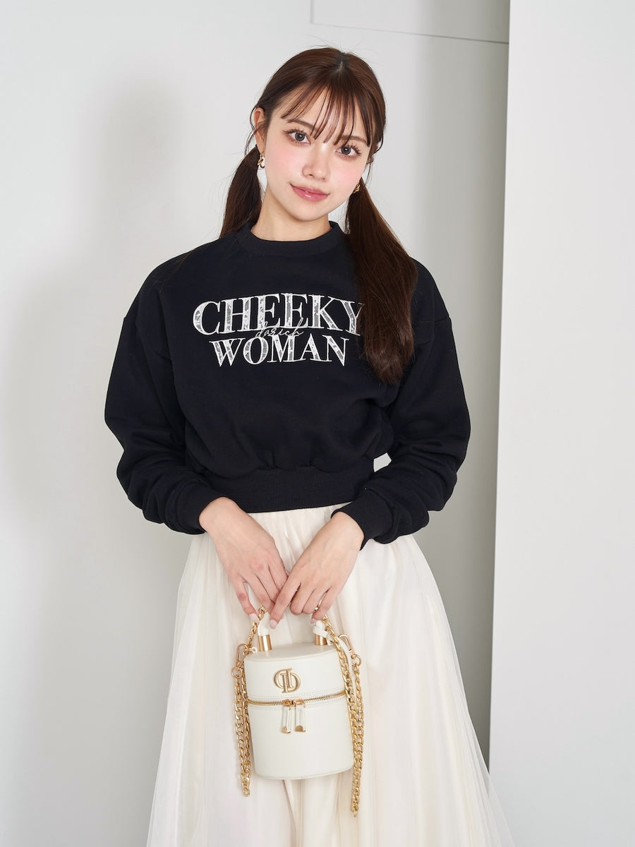 モデル:163cm(着用サイズ:FREE 着用カラー:BLK)