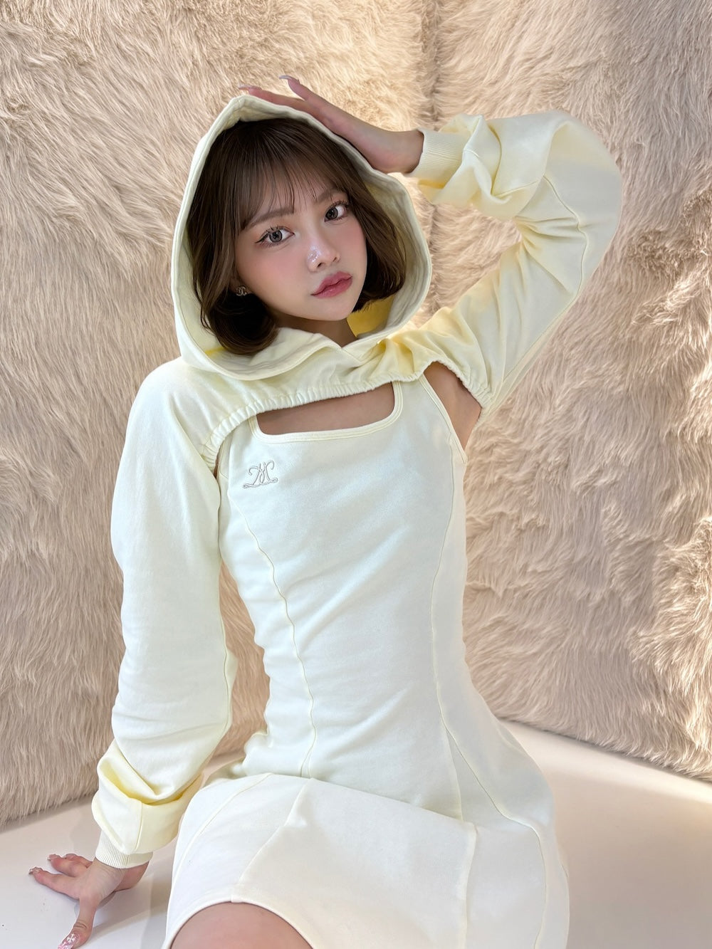 モデル:163cm(着用サイズ:FREE 着用カラー:IVO)