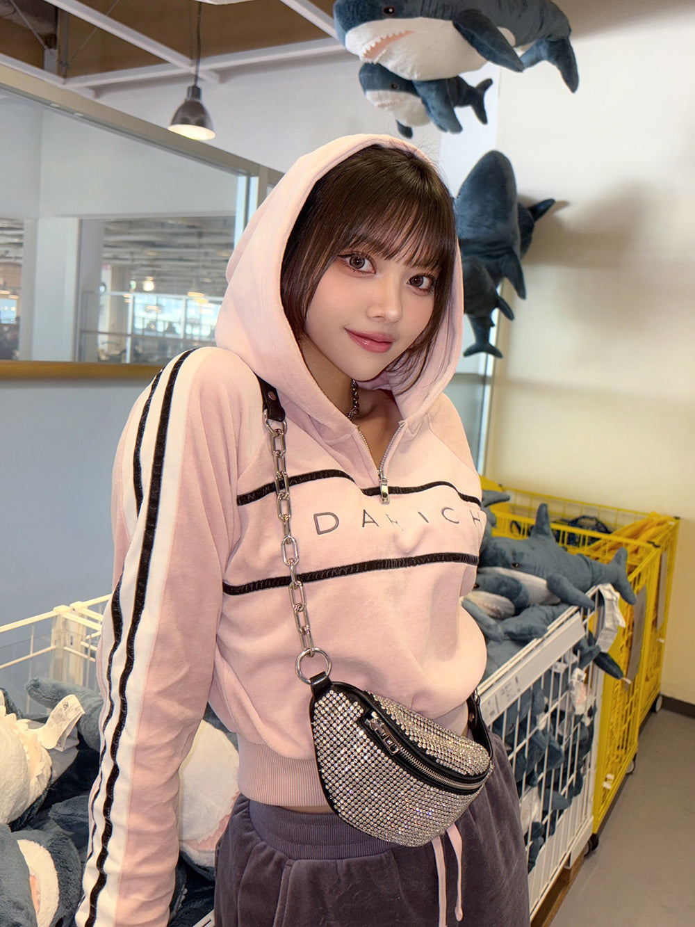 モデル:163cm(着用サイズ:FREE 着用カラー:PNK)