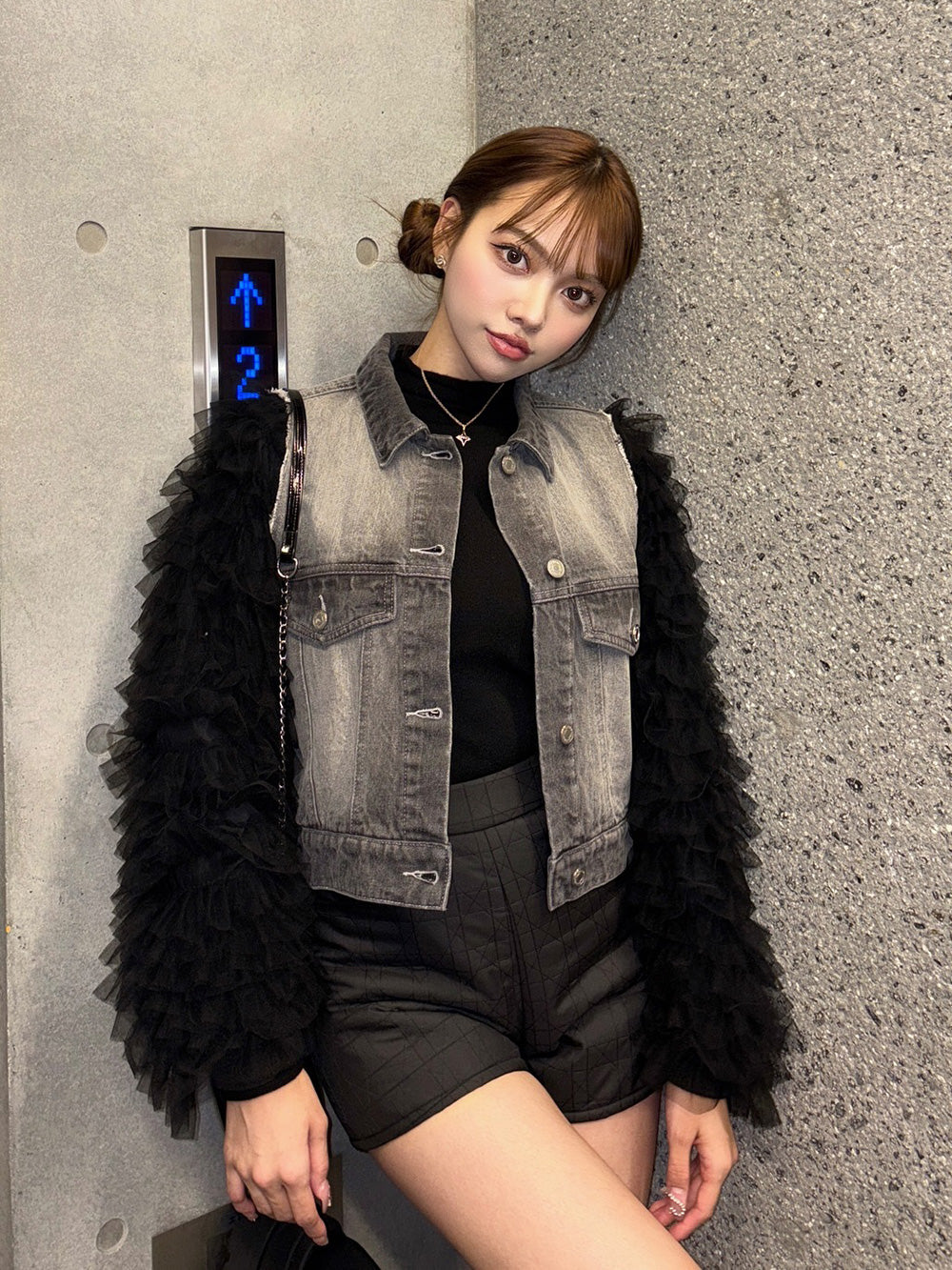 モデル:163cm(着用サイズ:FREE 着用カラー:BLK)