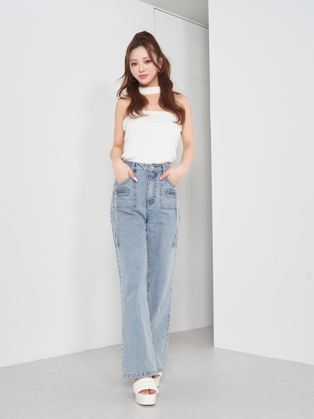 モデル:158cm(着用サイズ:FREE 着用カラー:WHT)