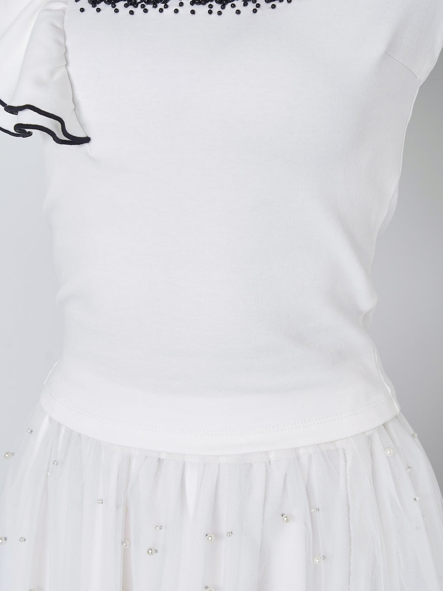 モデル:158cm(着用サイズ:FREE 着用カラー:WHT)