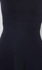 モデル:158cm(着用サイズ:FREE 着用カラー:BLK)