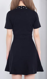 モデル:158cm(着用サイズ:FREE 着用カラー:BLK)