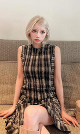 モデル:155cm(着用サイズ:FREE 着用カラー:NVY)