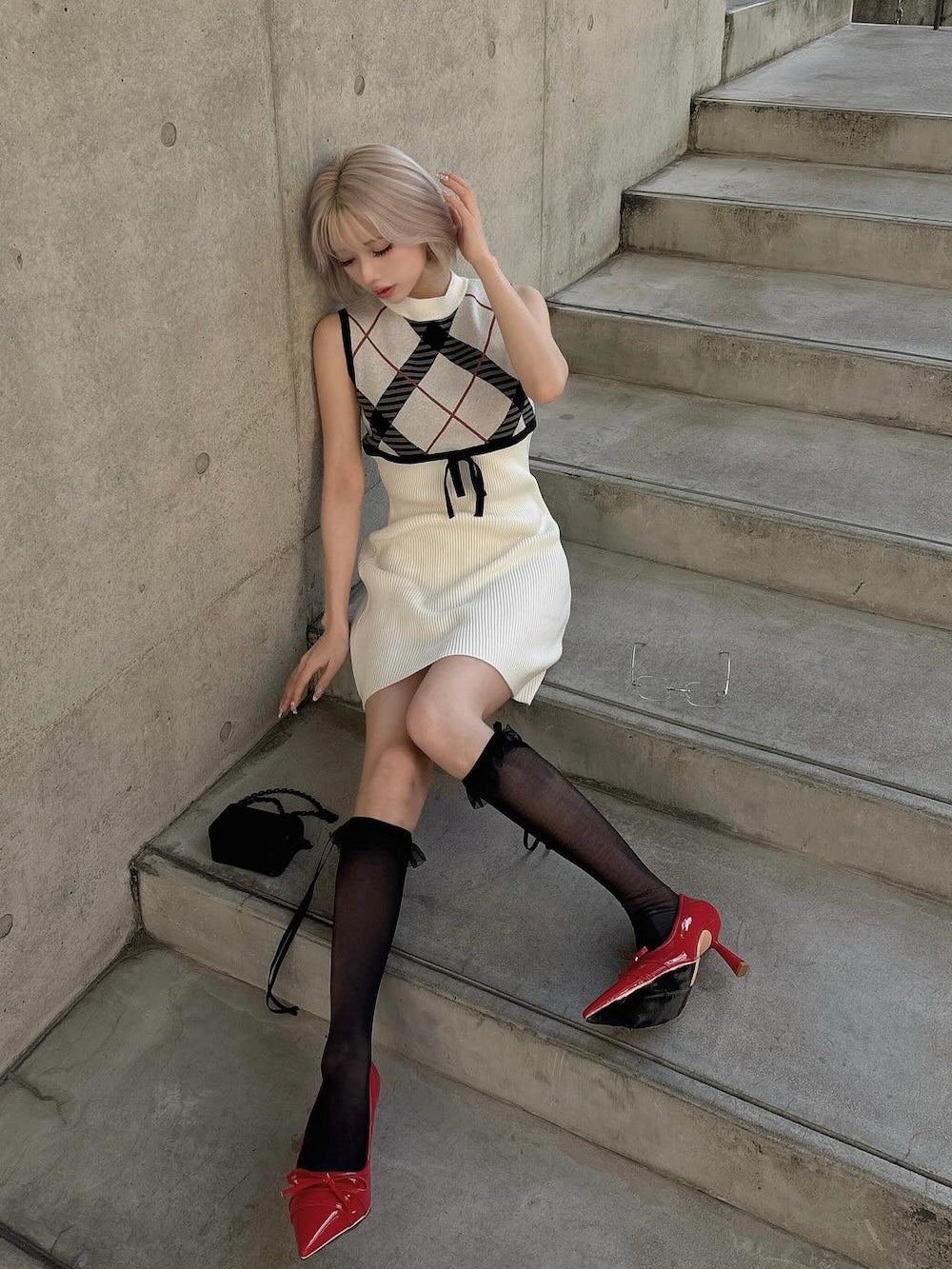 モデル:155cm(着用サイズ:FREE 着用カラー:IVO)