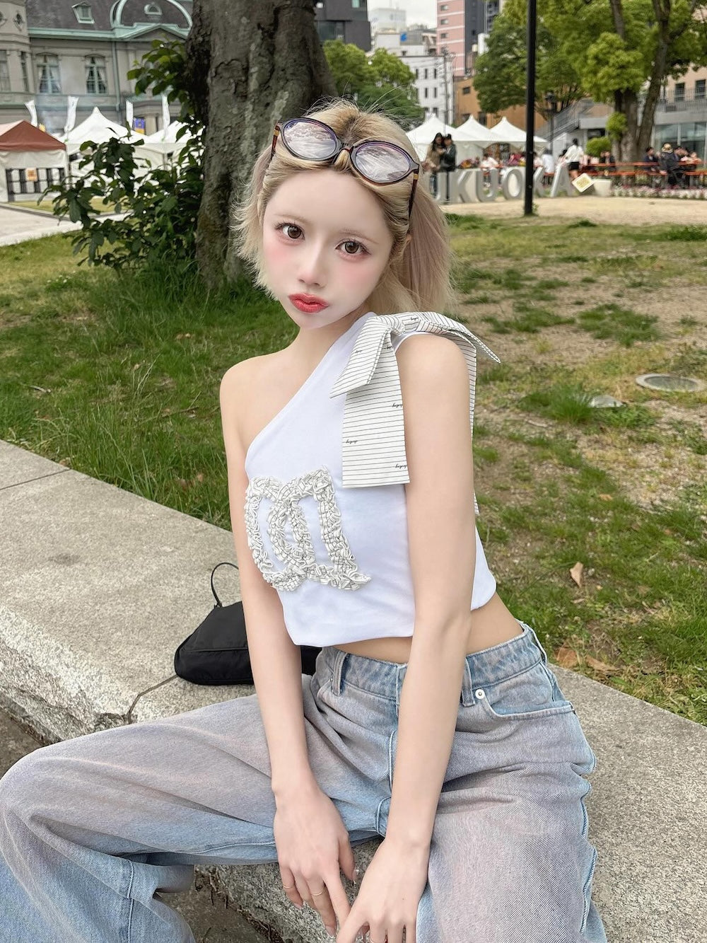 モデル:155cm(着用サイズ:FREE 着用カラー:WHT)