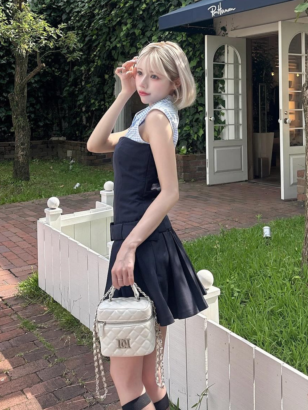 モデル:155cm(着用サイズ:FREE 着用カラー:NVY)