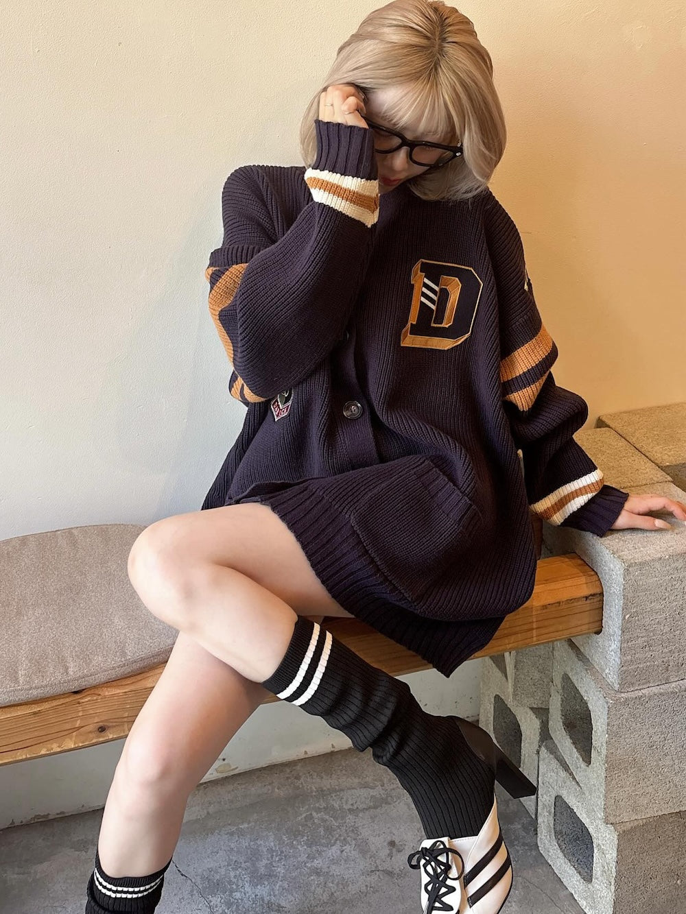 モデル:155cm(着用サイズ:FREE 着用カラー:NVY)