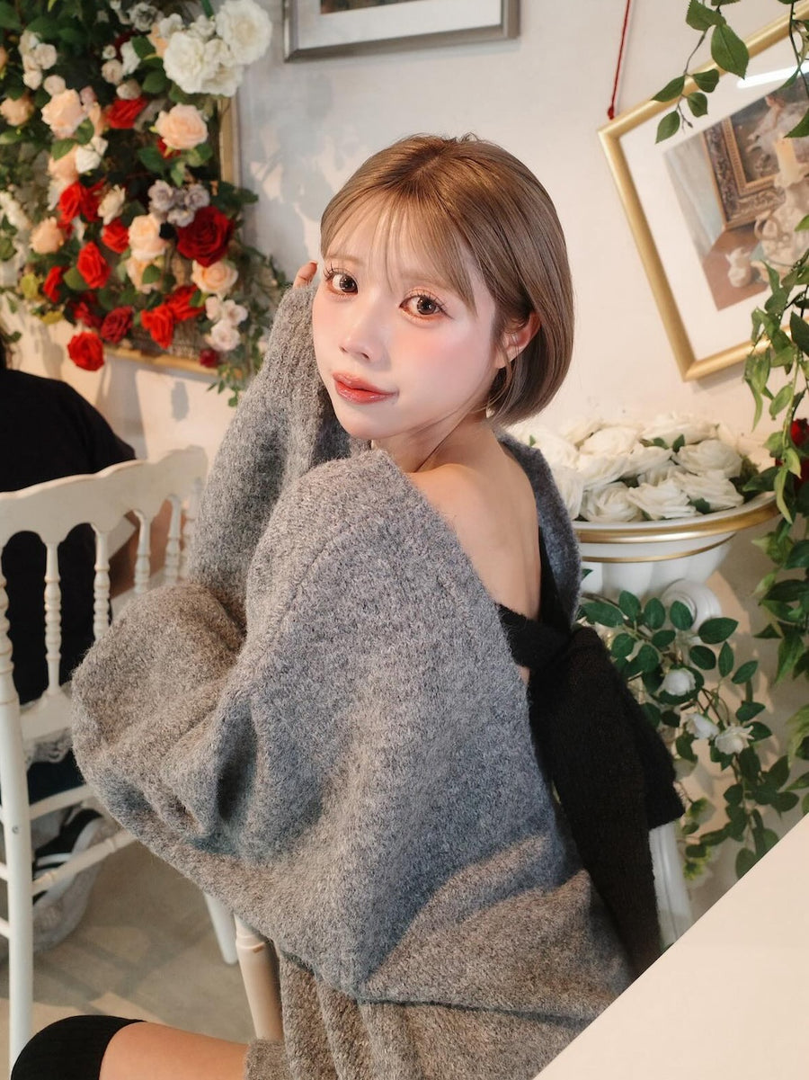 モデル:155cm(着用サイズ:FREE 着用カラー:GRY)