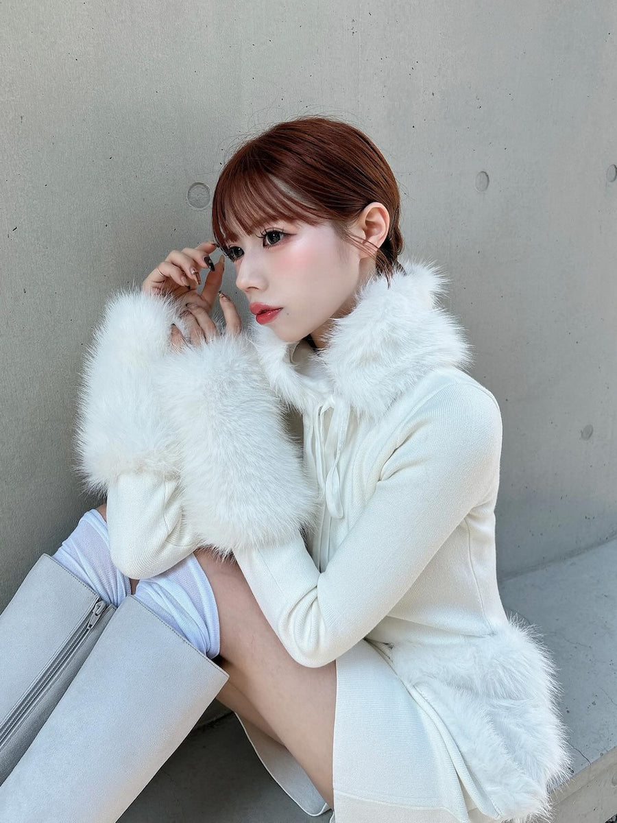 モデル:155cm(着用サイズ:FREE 着用カラー:WHT)