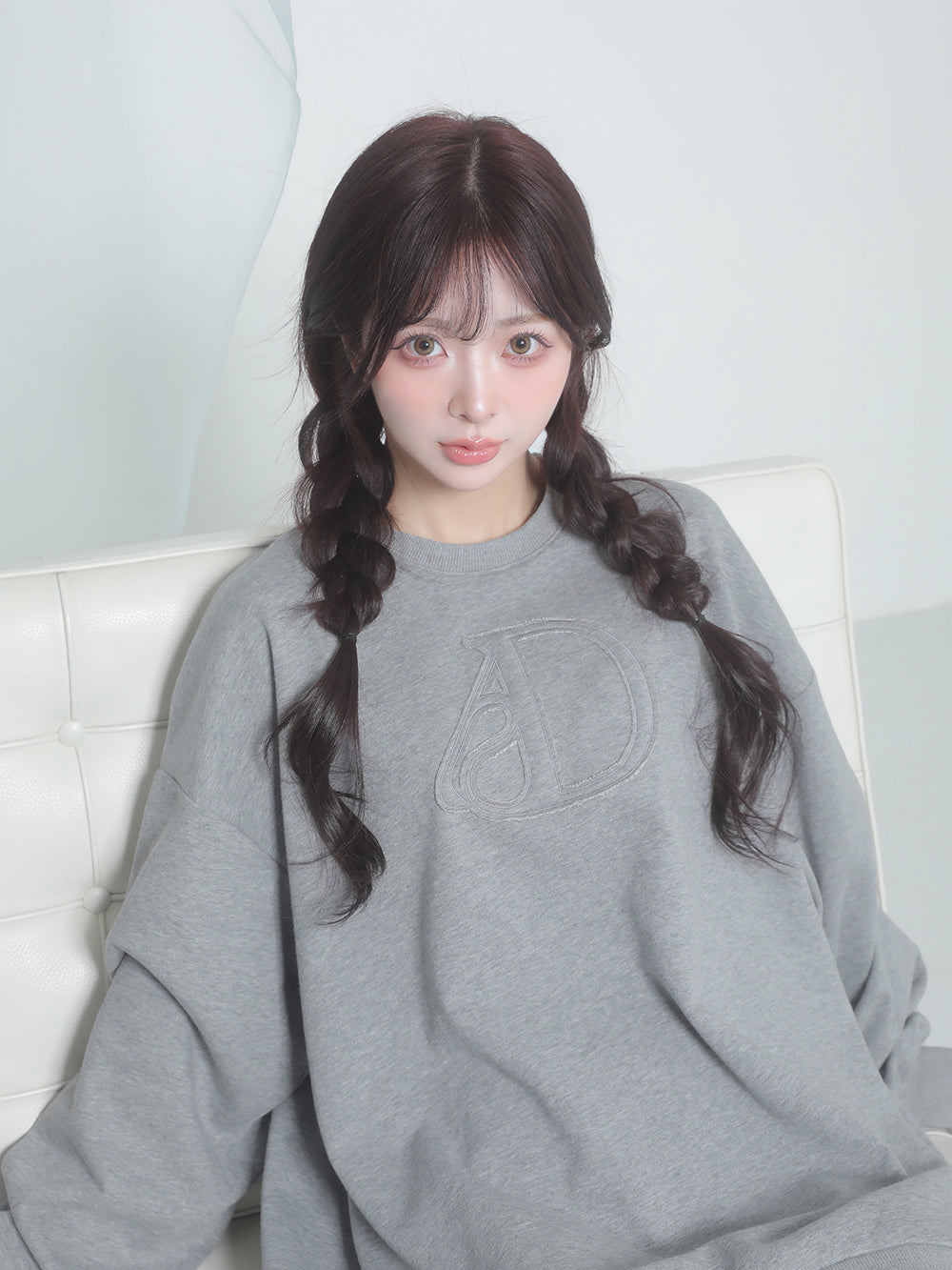 モデル:158cm(着用サイズ:FREE 着用カラー:GRY)