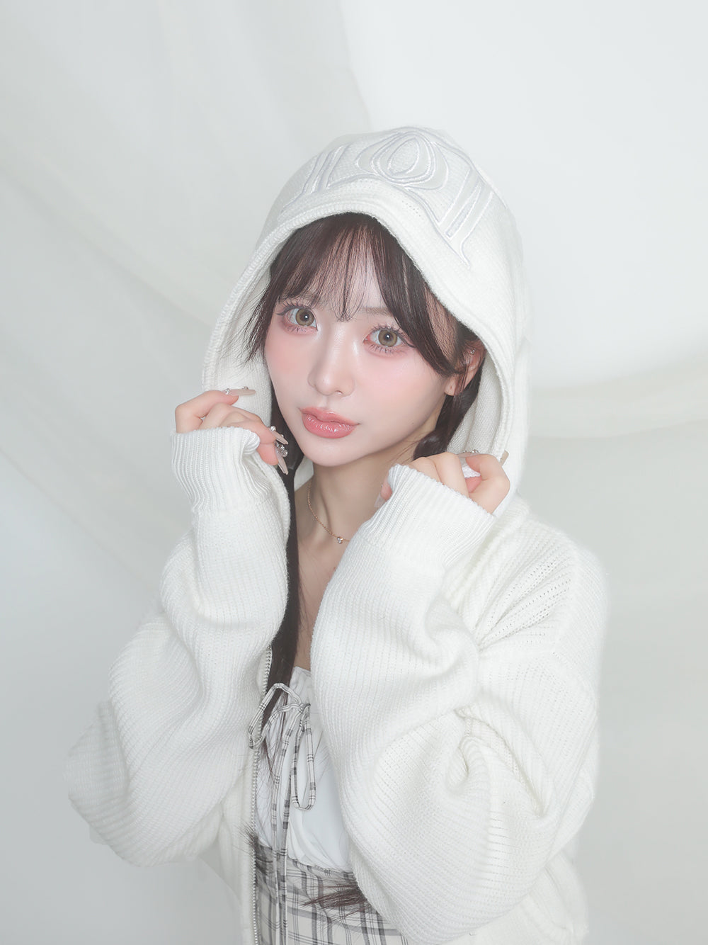モデル:158cm(着用サイズ:FREE 着用カラー:WHT)